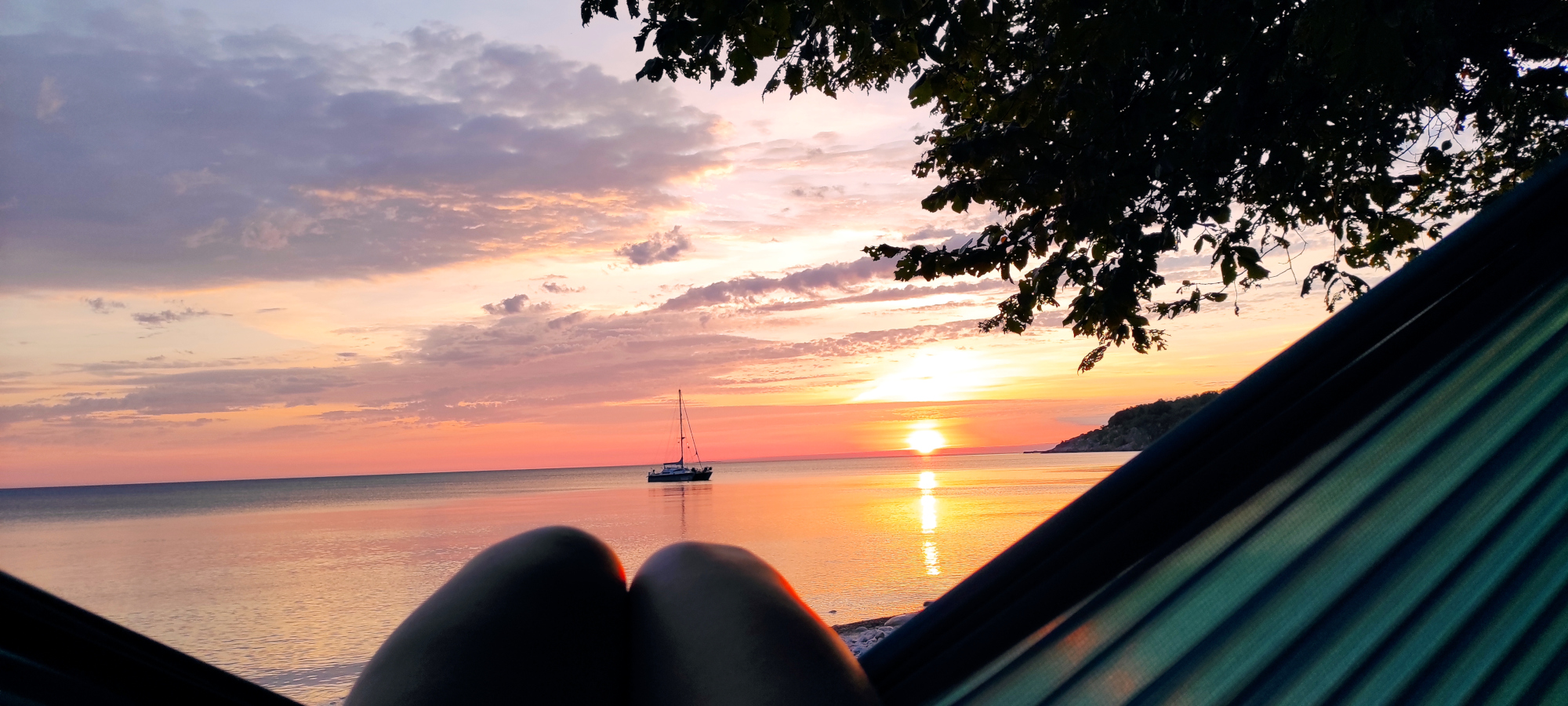 Východ slunce nad Gudhjemem